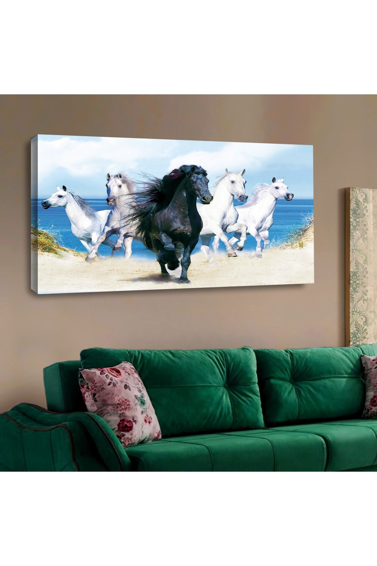 Kanvas Siyah Beyaz Koşan Atlar Tablosu