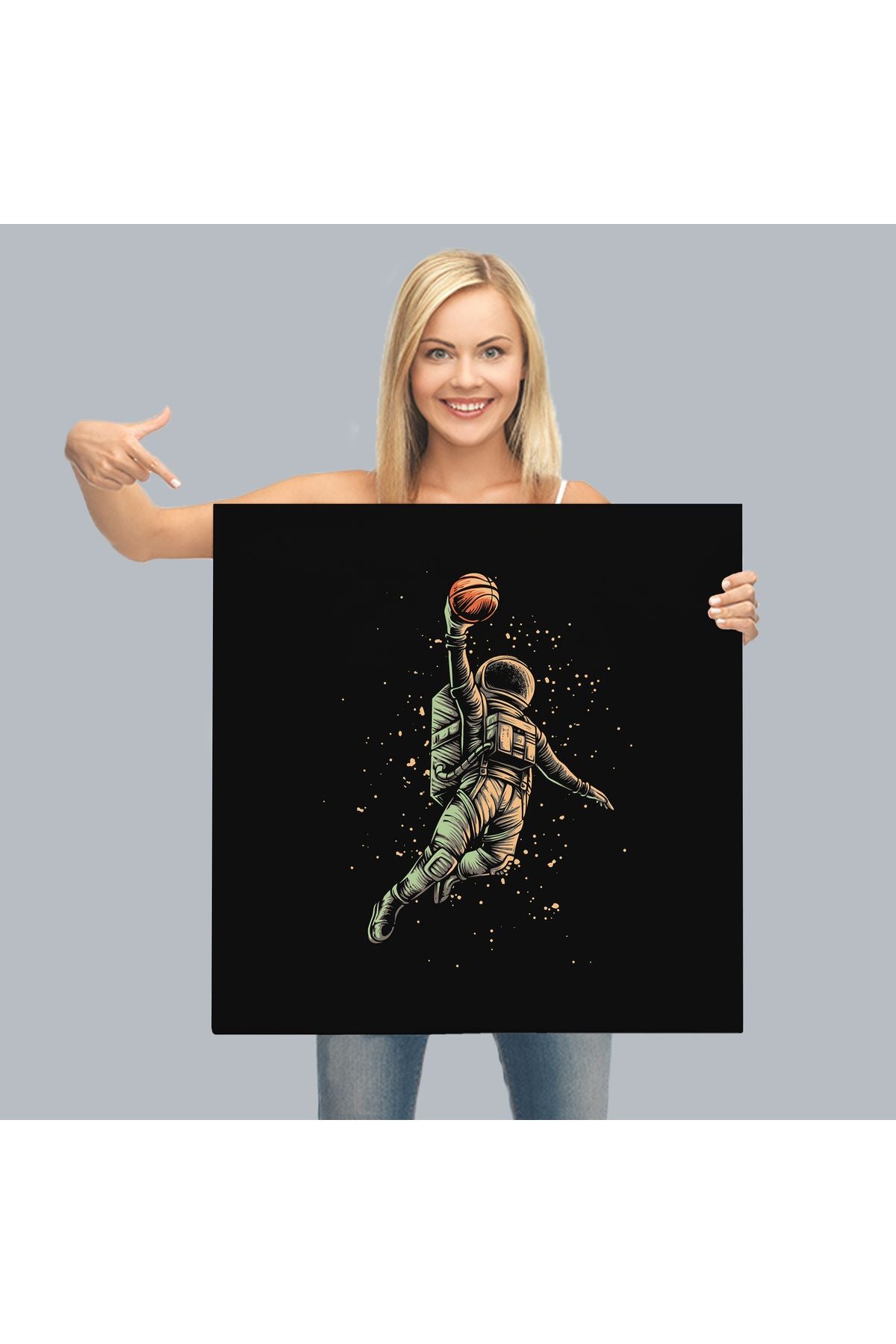 YB HG Ay'da Basketbol Oynayan Astronot Kanvas Tablo-5067