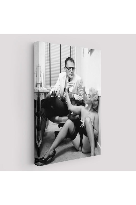 Marilyn Monroe ile Arthur Miller Duvar Tablosu-6063