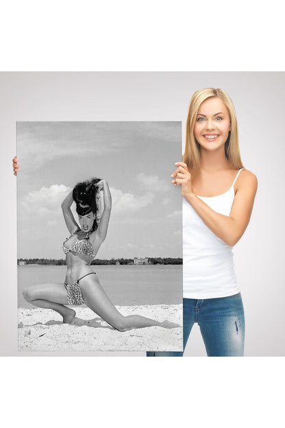 Leopar Bikinili Bettie Page Duvar Tablosu-6053