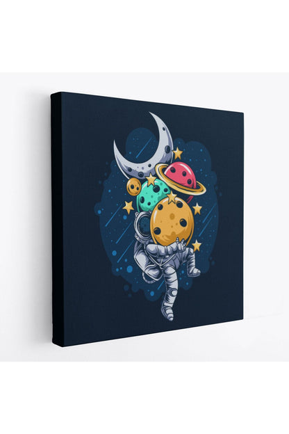 Gezegenleri Kucağında Taşıyan Astronot Kanvas Tablo-5096